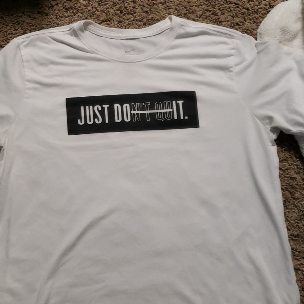 Nike dri-fit tshirt